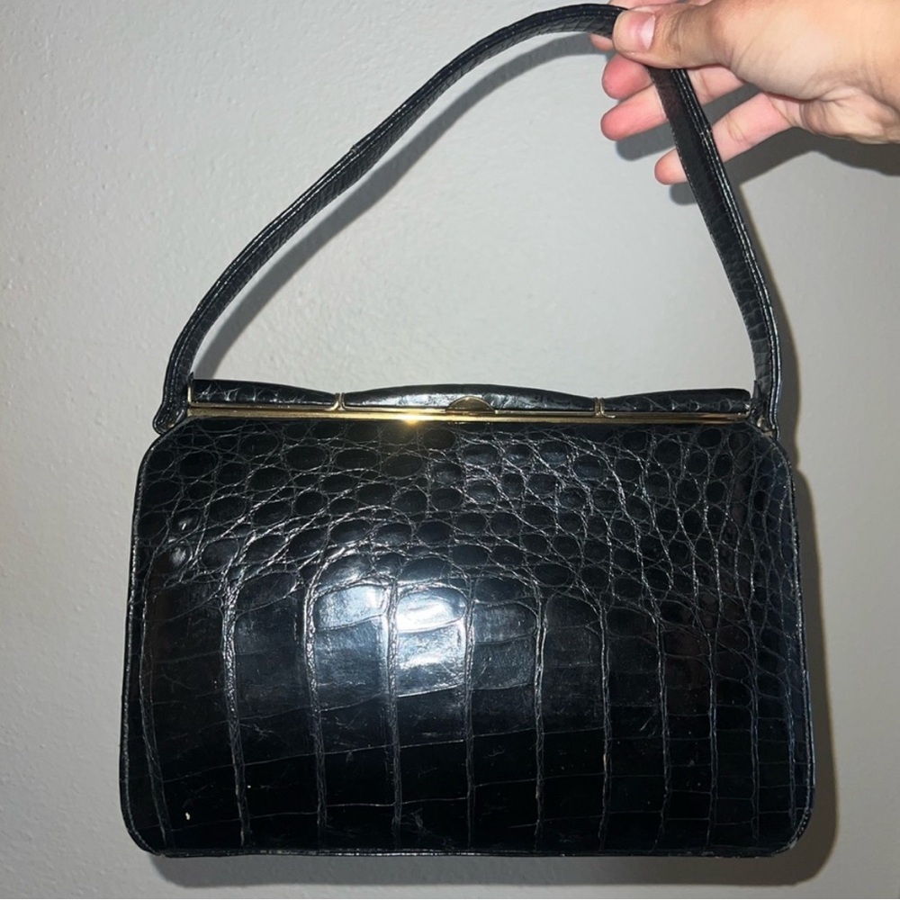 Black Crocodile Pattern Handbag